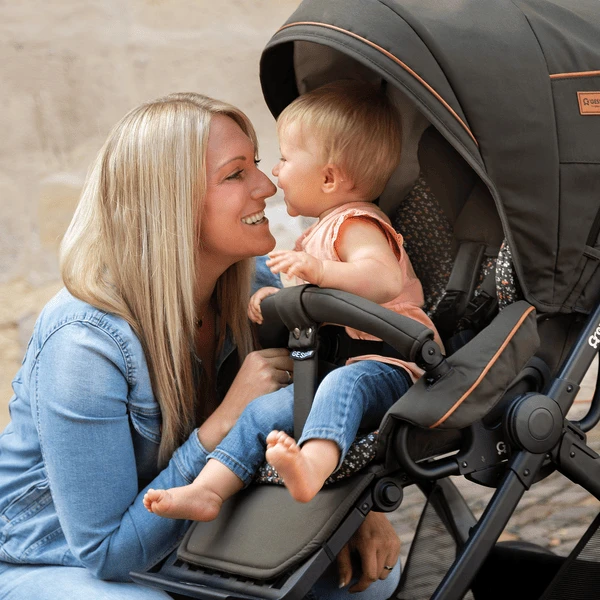 GESSLEIN Combi Kinderwagen F4 Air+, Olijf / Gebloemd 4 GESSLEIN Combi Kinderwagen F4 Air+, Olijf / Gebloemd - Afbeelding 2
