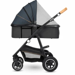 Lionelo Combi Wandelwagen Amber 3 In 1 Blauw Navy 11 Lionelo Combi Wandelwagen Amber 3 In 1 Blauw Navy -Kinderwagenwinkel lionelo combi wandelwagen amber 3 in 1 blauw navy a311934 4